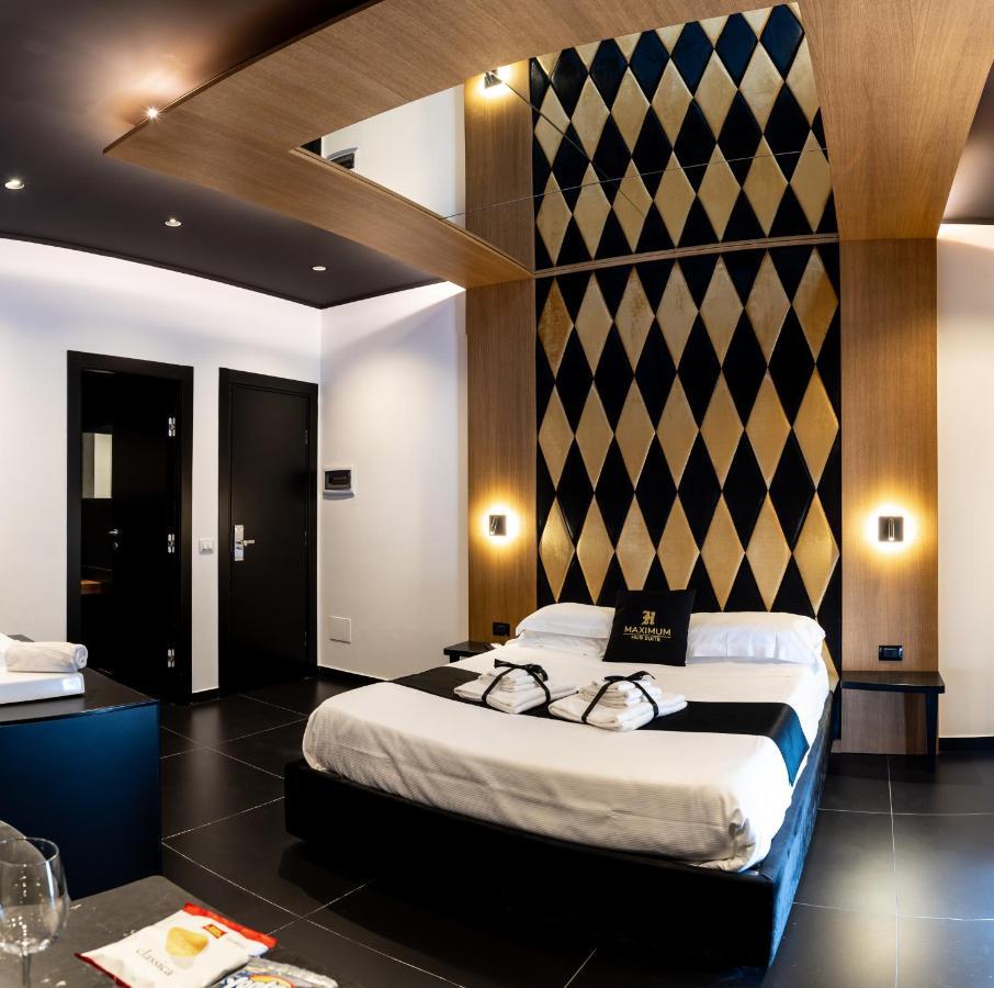 Maximum Hub Suite&Spa Palermo Bagian luar foto