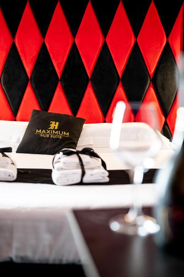Maximum Hub Suite&Spa Palermo Bagian luar foto
