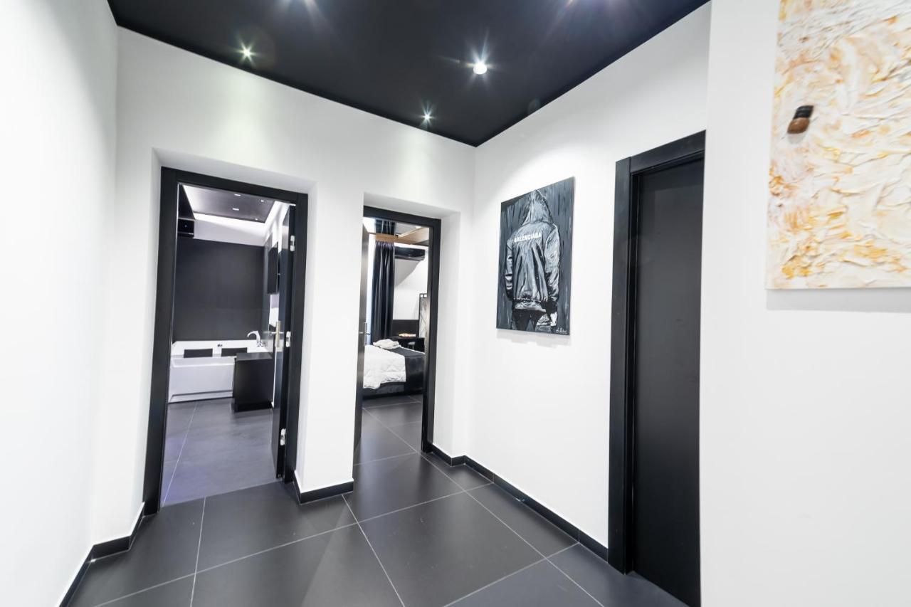 Maximum Hub Suite&Spa Palermo Bagian luar foto