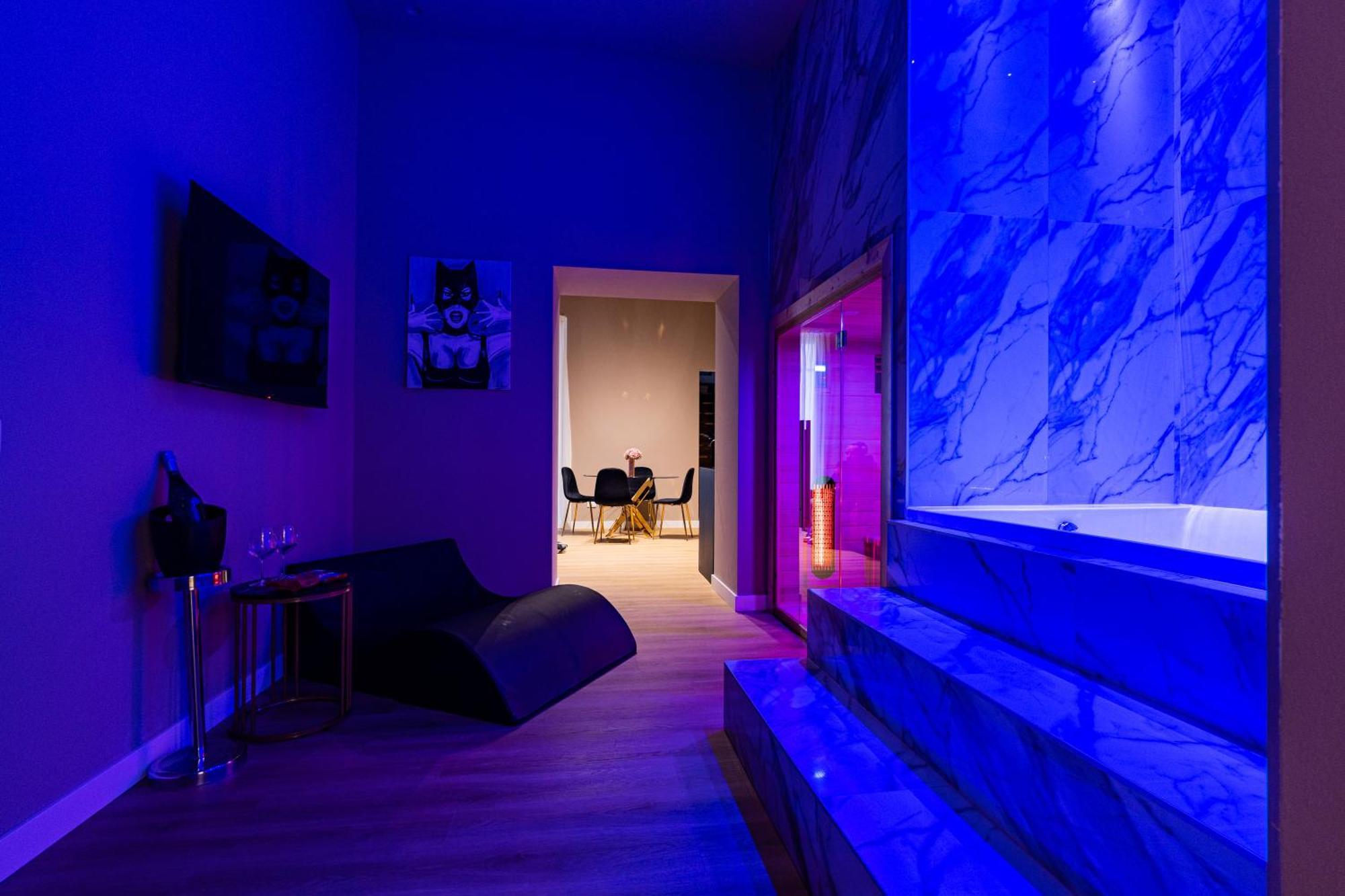 Maximum Hub Suite&Spa Palermo Bagian luar foto
