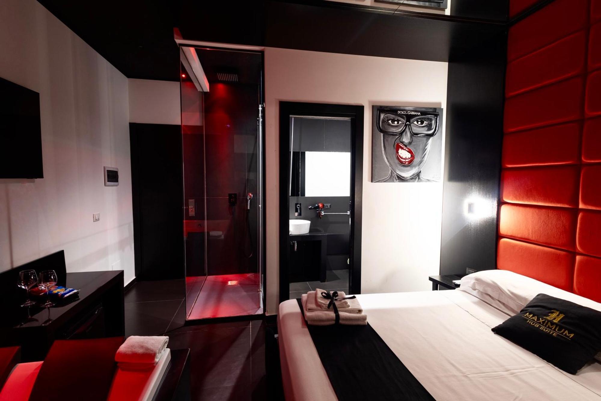 Maximum Hub Suite&Spa Palermo Bagian luar foto
