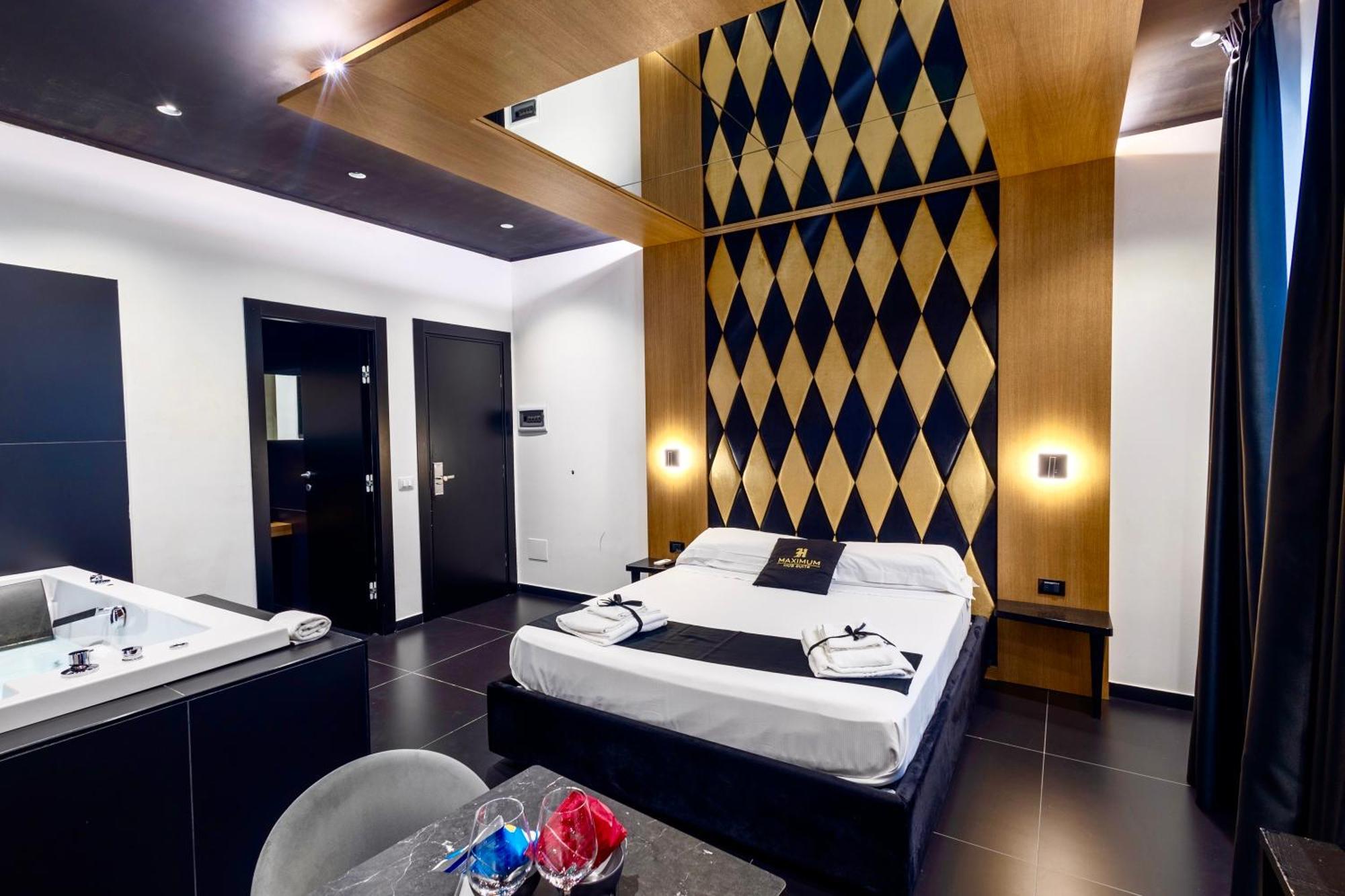 Maximum Hub Suite&Spa Palermo Bagian luar foto