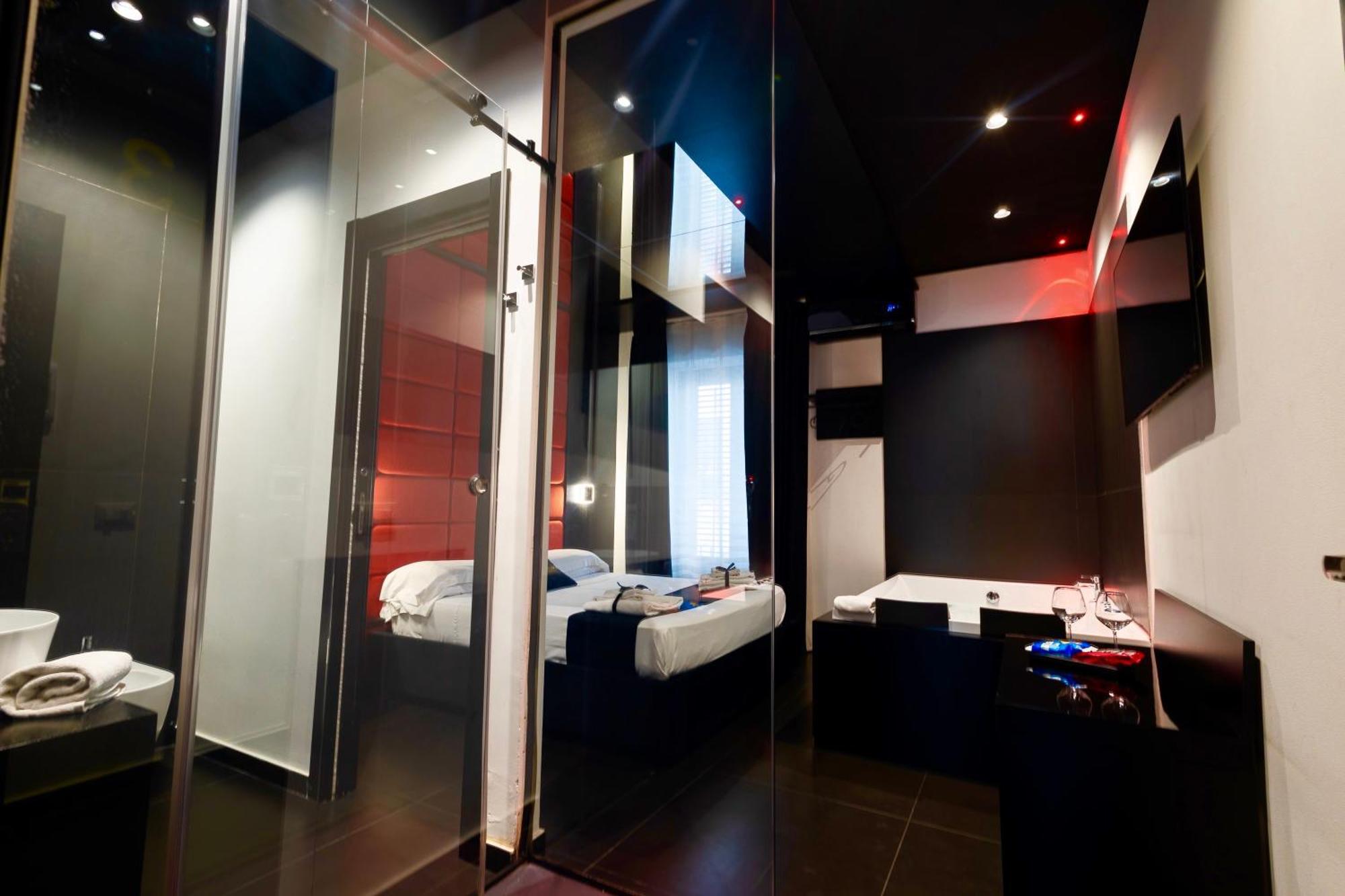 Maximum Hub Suite&Spa Palermo Bagian luar foto