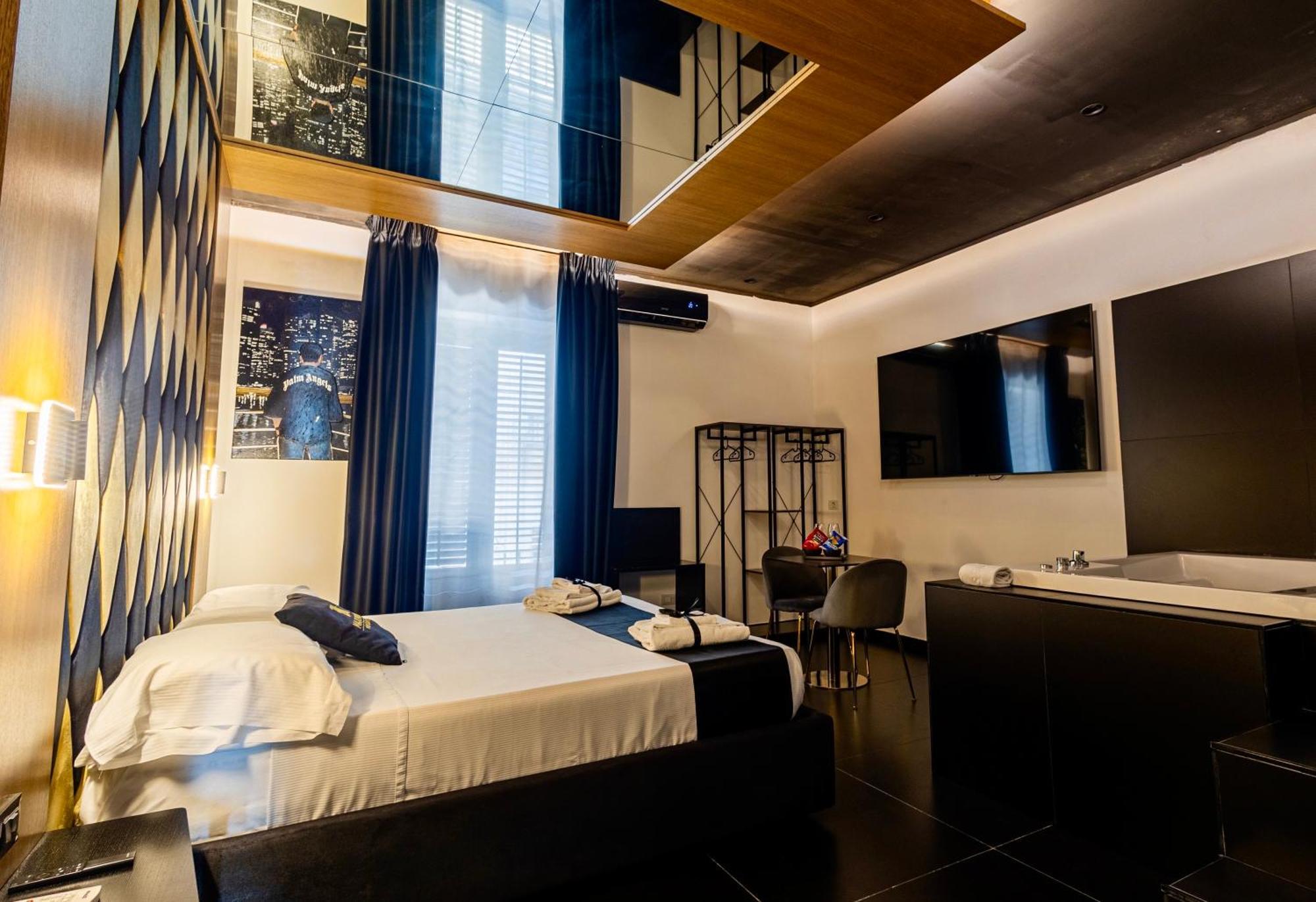Maximum Hub Suite&Spa Palermo Bagian luar foto
