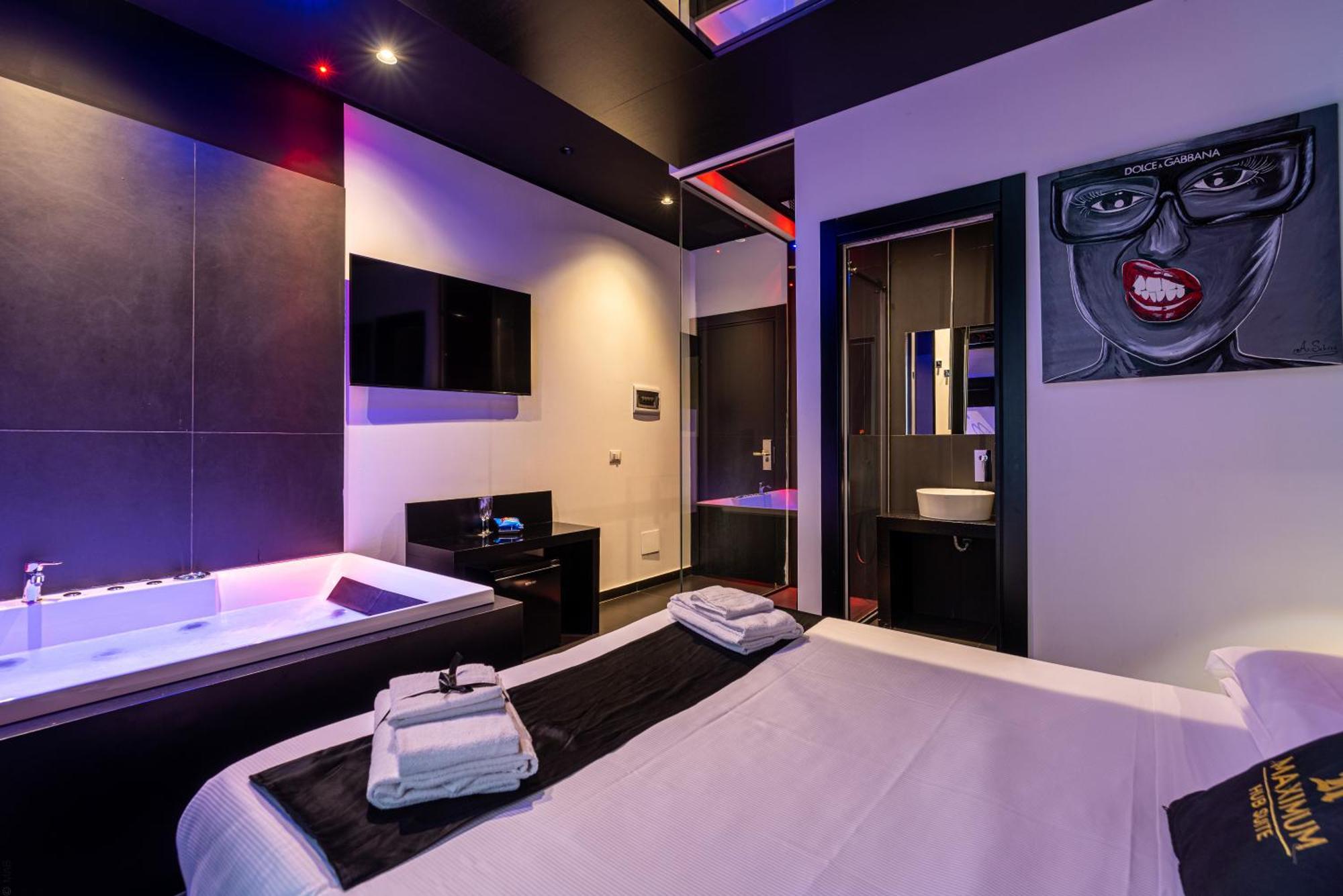 Maximum Hub Suite&Spa Palermo Bagian luar foto