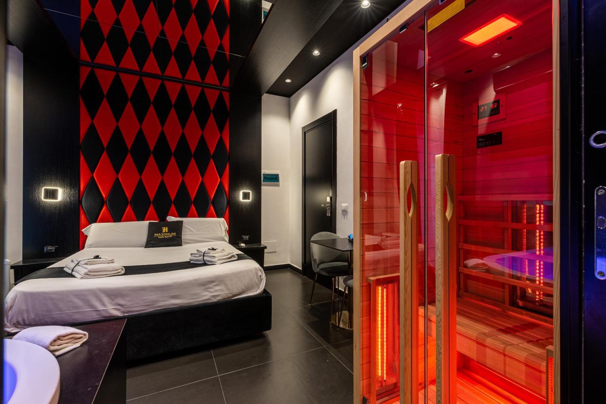 Maximum Hub Suite&Spa Palermo Bagian luar foto