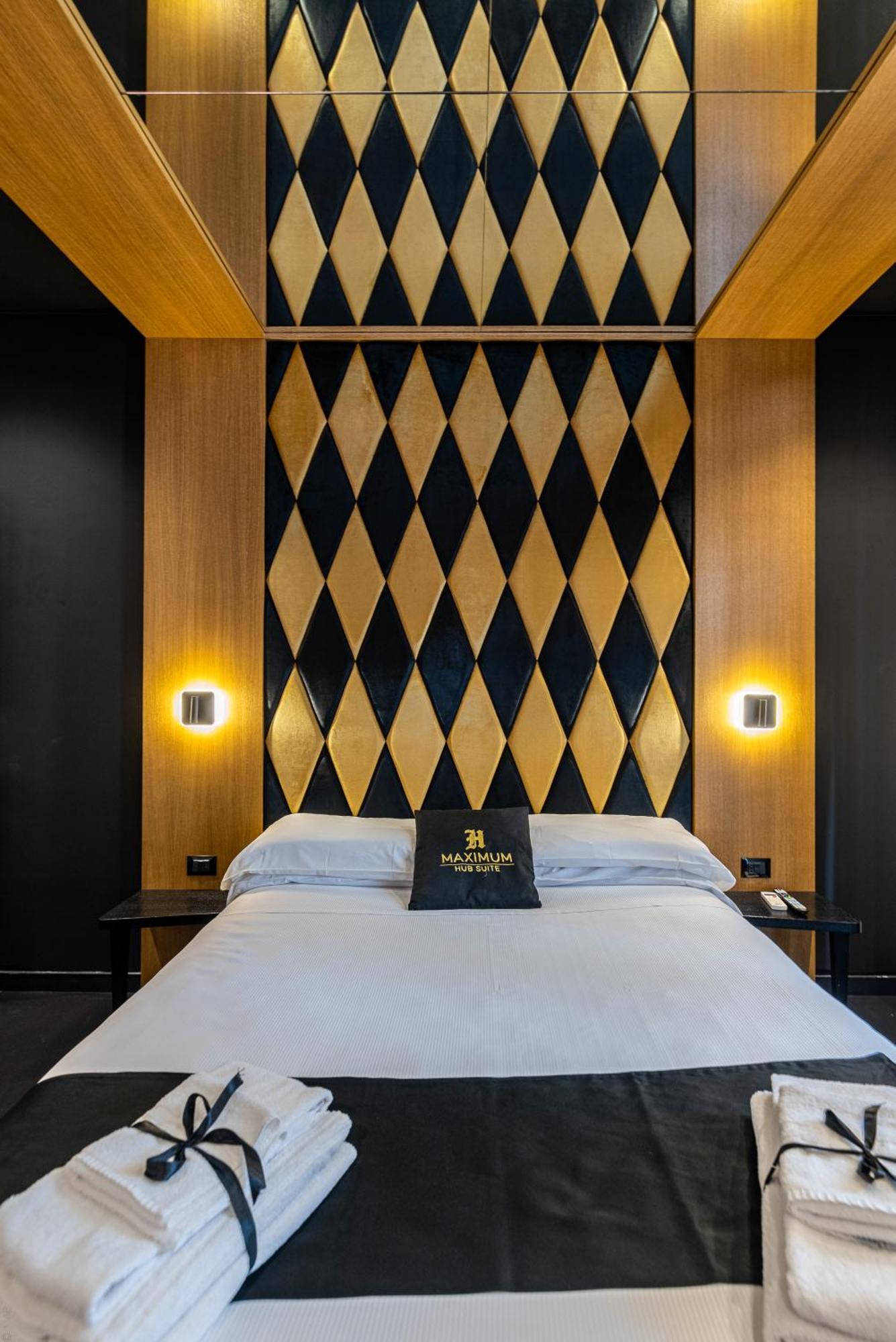 Maximum Hub Suite&Spa Palermo Bagian luar foto